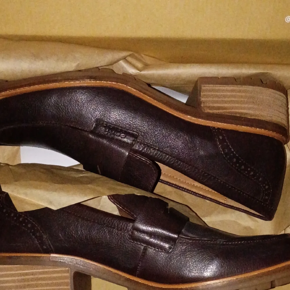 Earth Dark Brown Leather Loafers - Picture 7 of 8